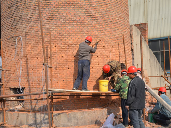 萬榮(70米)煙囪爆破工程